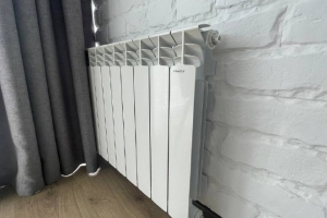 «Батареи скорее холодные, чем теплые»: жители Омска массово сообщают о проблемах с отоплением